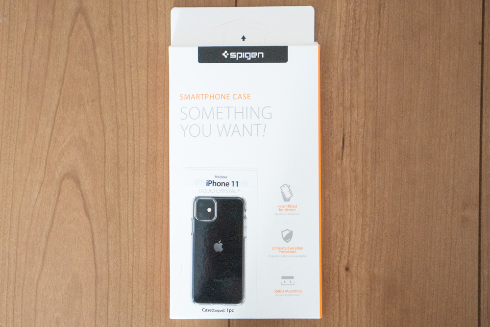 Spigen「リキッド・クリスタル」パッケージ