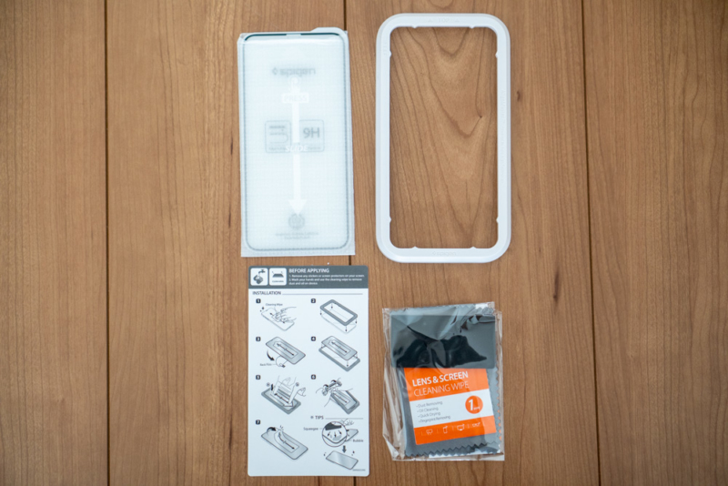 「Glas.tR AlignMaster全面保護タイプ」の同梱品