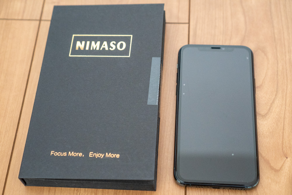 Nimaso Iphone 11 Pro用 全面保護フィルム ガイド枠付き フルカバー レビュー スワイプ時の引っかかりもなく 抜群の手触りが魅力の最高品質保護ガラス アナザーディメンション