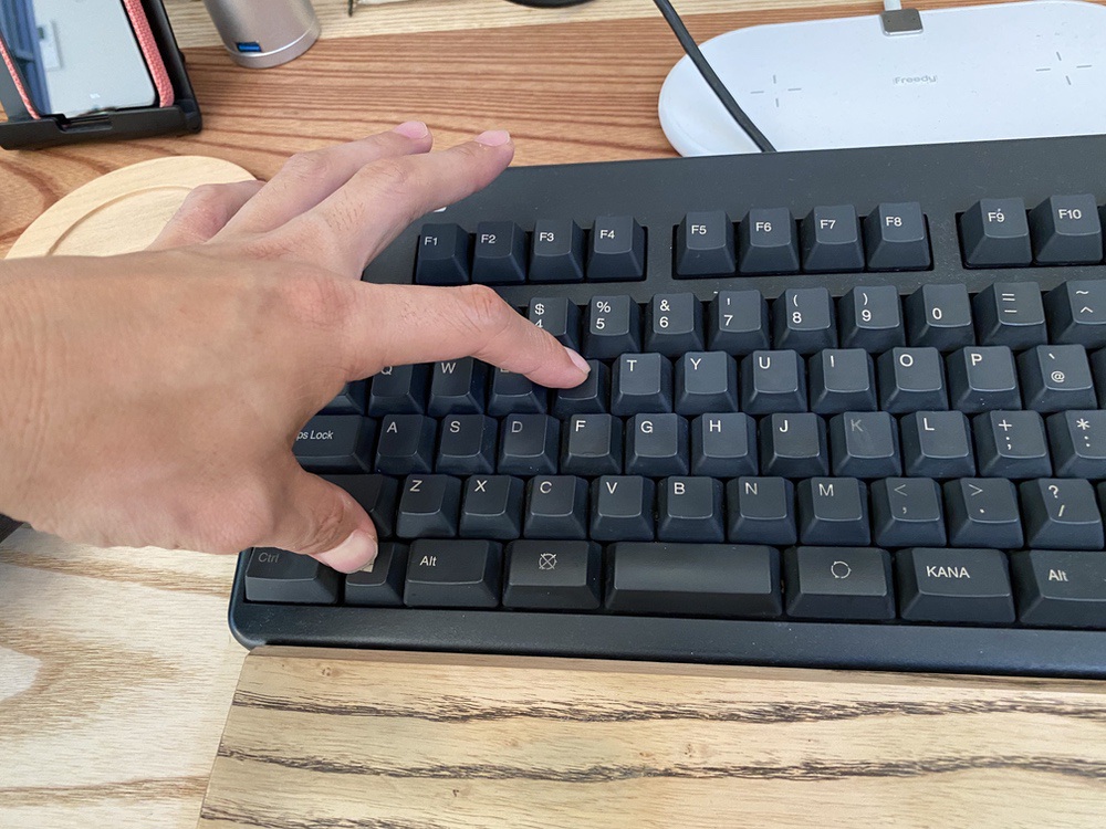 DOS/V機のキーボードはWindows+R
