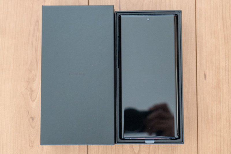 本体登場