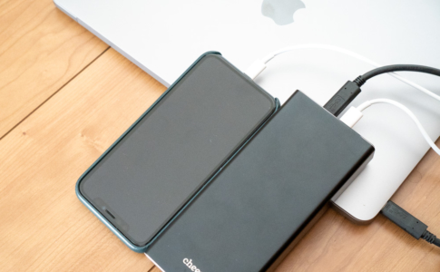 「cheero Power Plus 5 Premium 20000mAh with Power Delivery 60W」レビュー