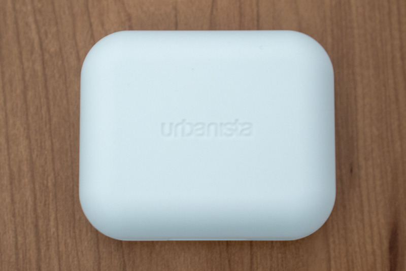 urbnaista PARIS True Wirelessのケース
