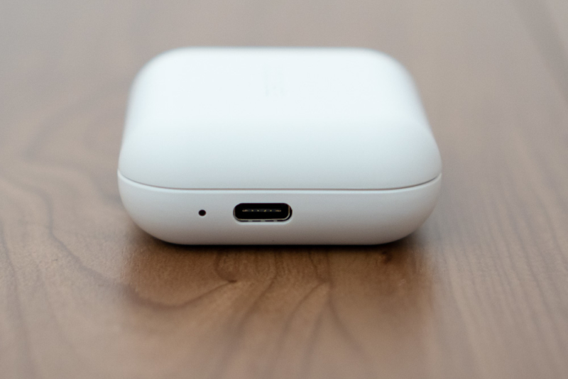 充電端子はUSB-C
