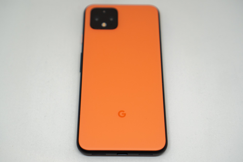 Pixel 4の本体裏面