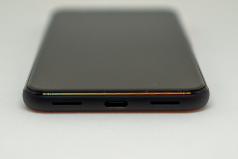 Pixel 4下部(USB-C)