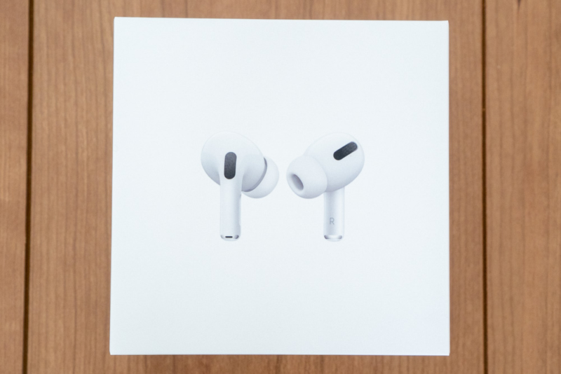 AirPods Proの化粧箱