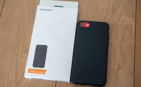 Spigen iPhone SE 第2世代対応ケース「リキッド・クリスタル」レビュー