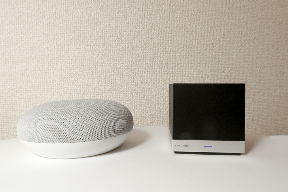 「Magic Cube CT-10」と「Google Home Nest mini」