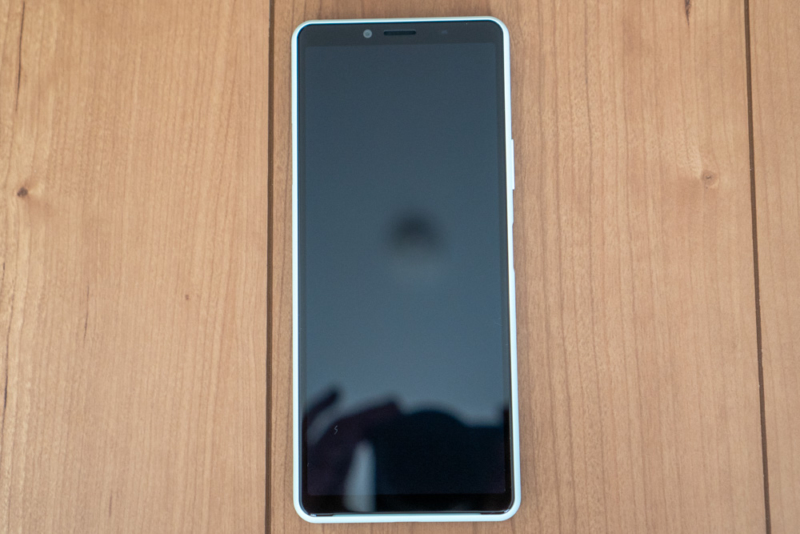 Xperia 10 II本体前面