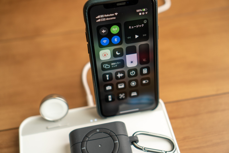 iPhone を充電