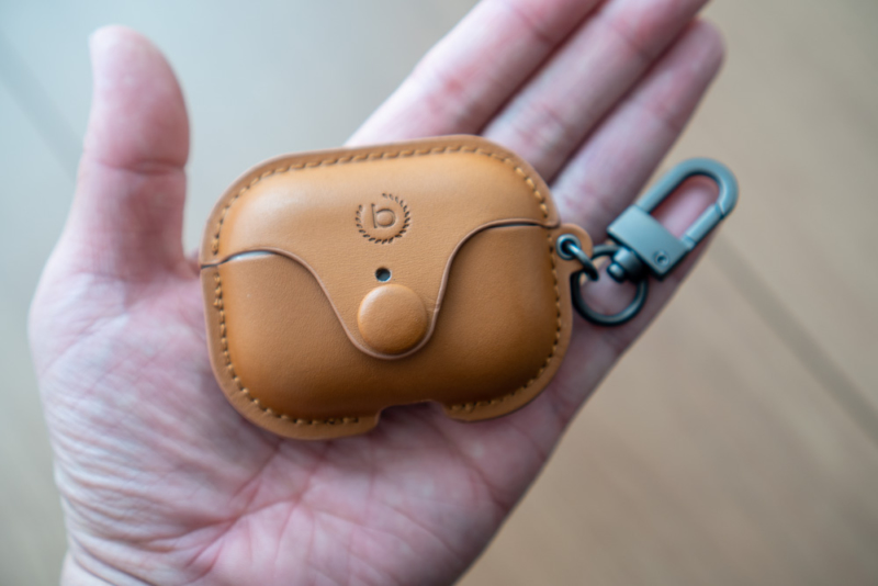 AirPods Proとほぼ同サイズ