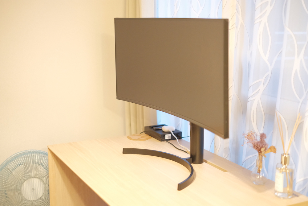 LG「34WL75C」曲面ウルトラワイドディスプレイ
