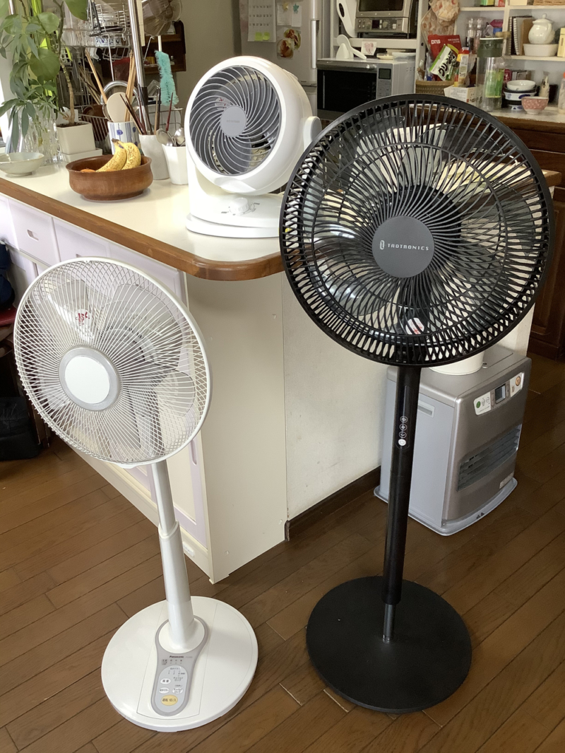 扇風機三兄弟