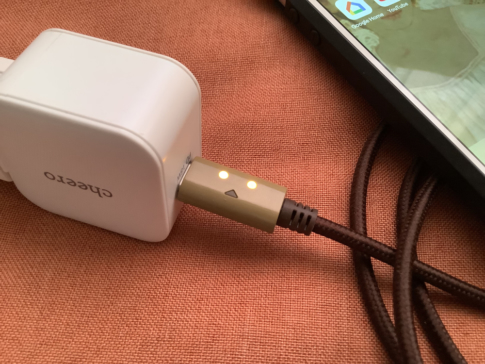 USB-C to Lightning