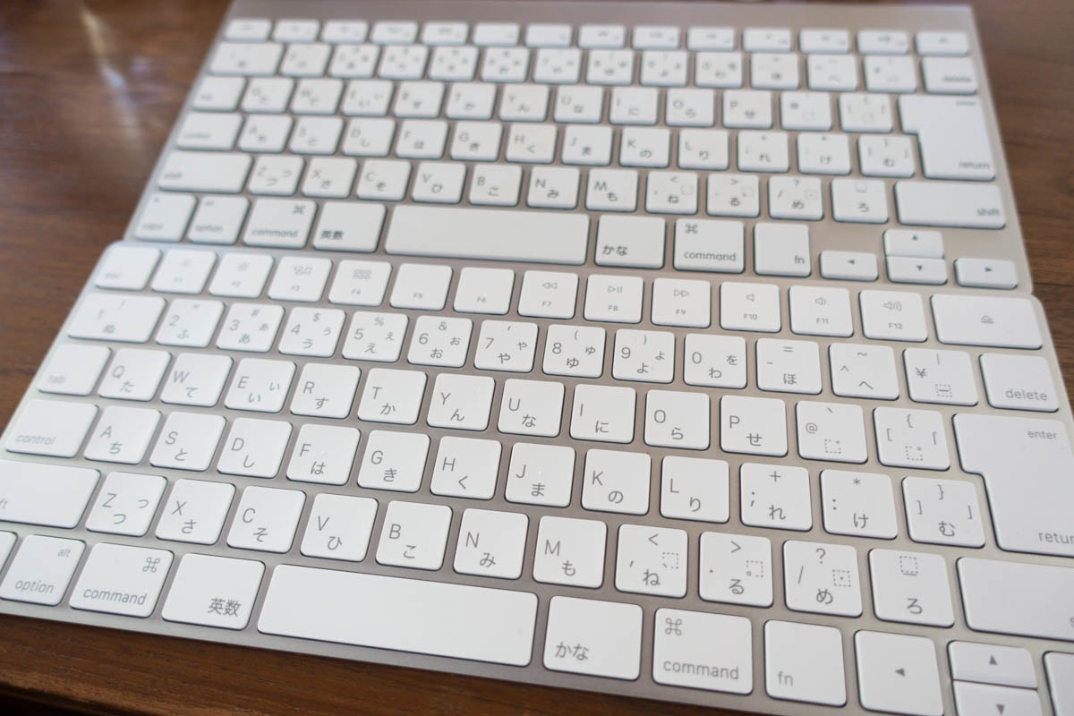 激安大特価！ 純正Apple Magic ID搭載Magic Keyboard Apple （箱付 