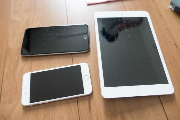 iPhone 6、iPhone 6s Plus、iPad miniの3台をコーティングした