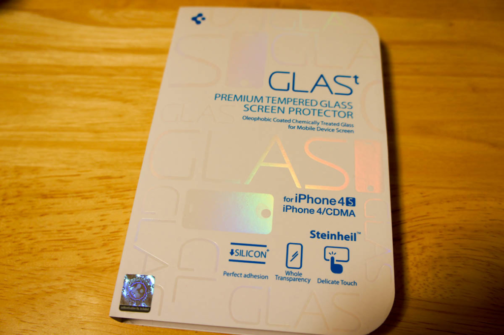 iPhone 4S時代に登場した初代保護ガラス『GLAS.t』