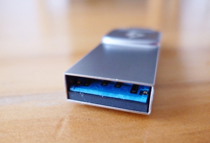 datatraveler-bolt-duo　USB