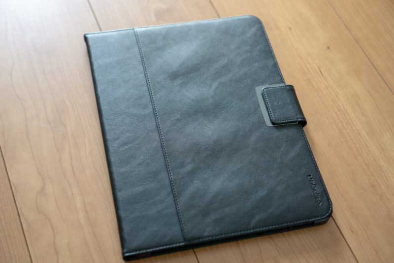 Spigen iPad Proケース スタンドフォリオの外観