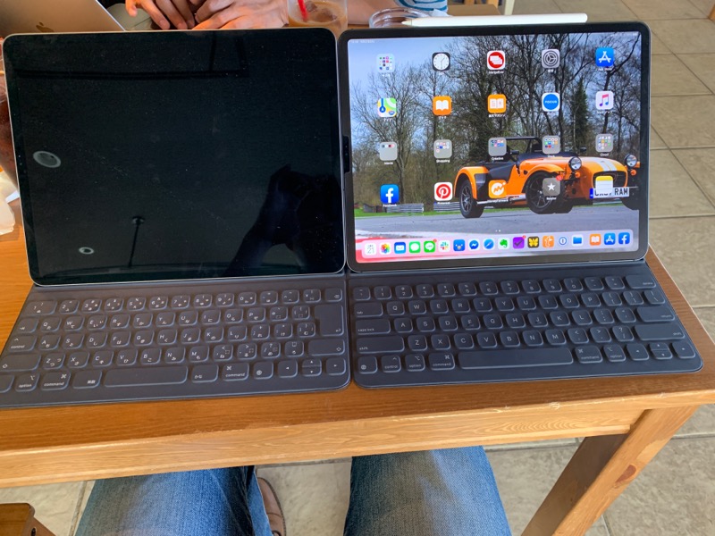 SmartKeyboard Folio JIS and US