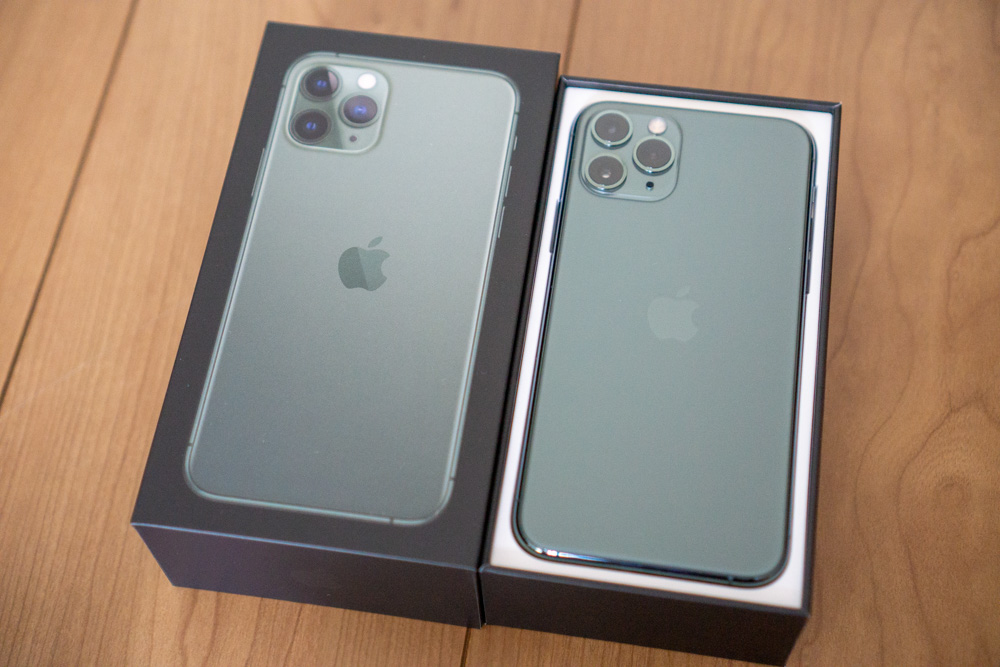 iPhone 11 Pro ミッドナイトグリーン 64 GB SIMフリー-