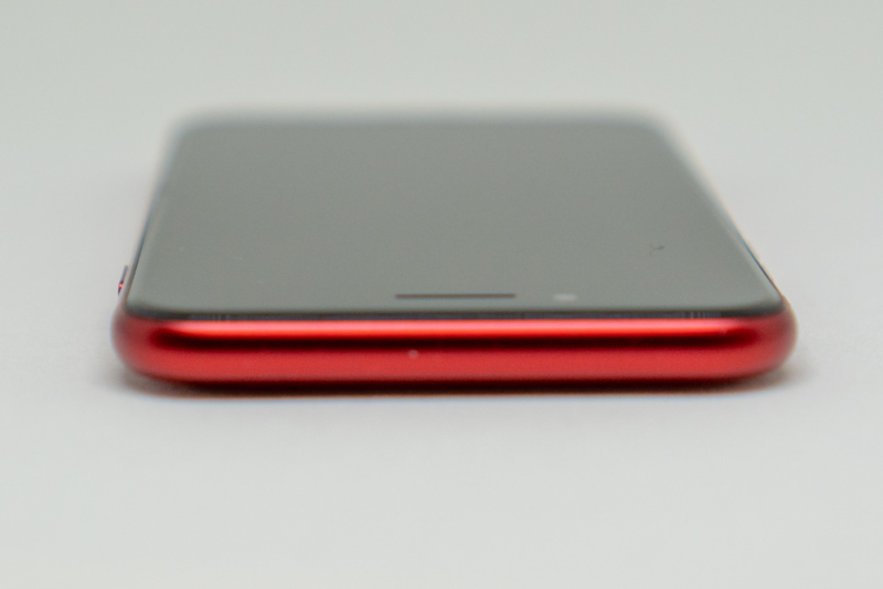 iPhone SE 第2世代 (PRODUCT)RED 開封フォトレポート。iPhone 8から何