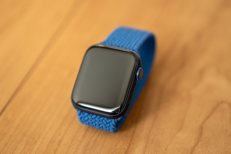 Apple Watch Series 6開封フォトレビュー。新色「ブルーアルミニウム